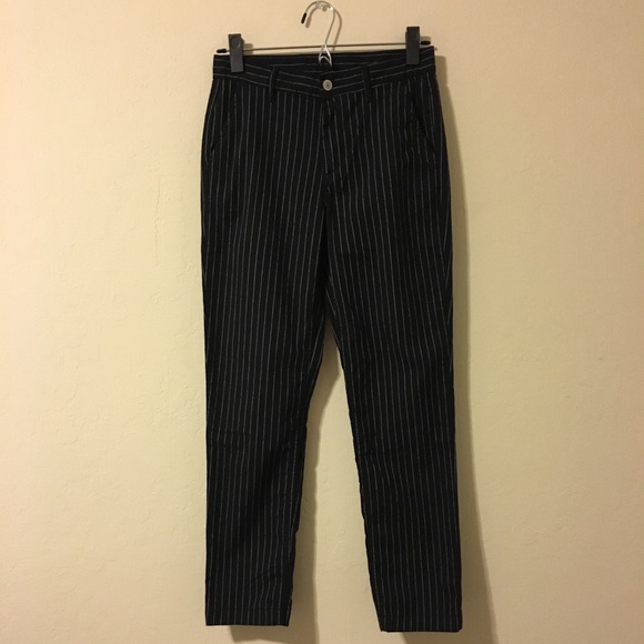 ❗️SOLD❗️Brandy Melville Marla Tildens - Picture 2 of 4